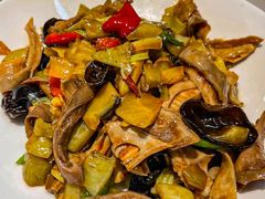 -又见炊烟私房菜(敬亭路店)