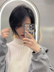 -Tloml salon