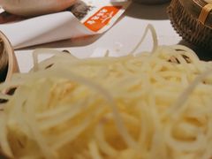 -老房老舍重庆火锅(假日城市店)