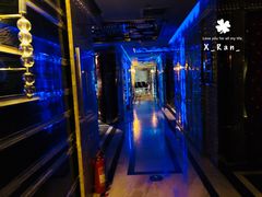 -蓝尊量贩(黄河路店)