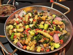 -何师烧烤Pro ·小龙虾·江湖川菜·精酿啤酒(太古里旗舰店)