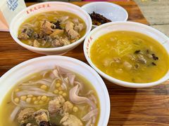 -文山荷鲜居(翠湖店)