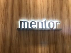 -Mentor Hair Salon