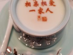 酸奶-俏江南天津时尚曲艺主题餐厅(马场道店)