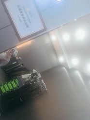 -米可造型烫发染发