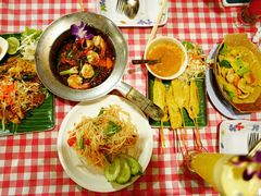 -Jungle Kitchen