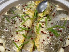 红胡椒啫大黄鱼-新光酒家·河豚·海鲜·蟹料理(浦东店)