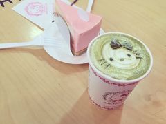 -Hello Kitty Cafe(弘大店)
