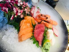 -枝魯枝魯自助料理