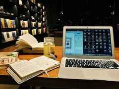 -阅西安新华书店(翠华南路店)