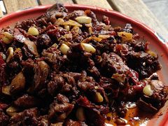 辣子鸡-柴窝堡22号辣子鸡·传承新疆菜