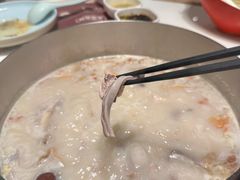 -洪氏嗨捞·猪肚鸡火锅(阳光天地店)
