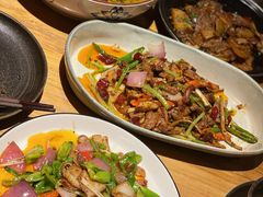 经典回锅肉-十三式重庆江湖菜(金茂览秀城店)