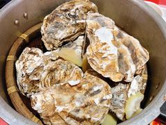 高压锅蒸鲜生蚝-辣小鲜·南昌大排档(船山路店)