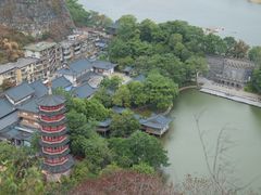 -叠彩山景区