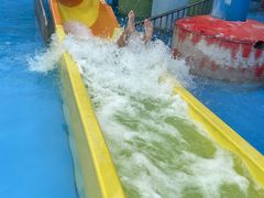 -欢乐水魔方水世界