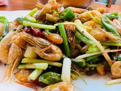 -梁姐啤酒鱼(兴坪古镇店)