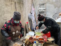 -老婆婆炒饭(小白楼1902欧式风情街店)