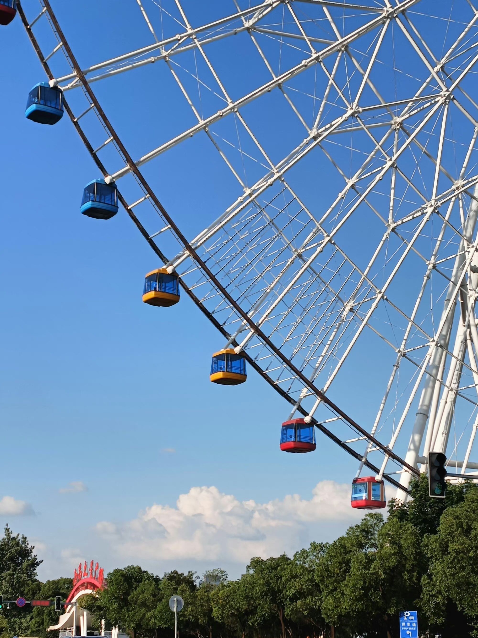 94南昌之星摩天轮 | 城市中的浪漫地标 94