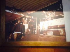 -星巴克臻选(呼和浩特维多利摩尔城店)