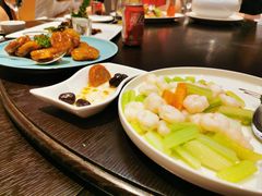 -上海红塔豪华精选酒店