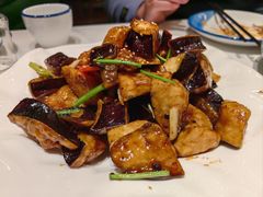 -梅飞酒家(名辉豪庭店)