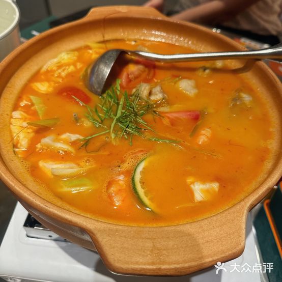 蛙掌门·冬阴功牛蛙火锅(皇庭广场店)
