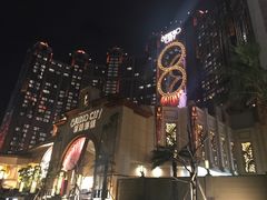 -影汇之星8字形摩天轮
