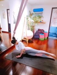 -Yvon yoga 瑜伽·精准体态管理中心