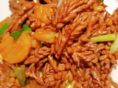 -闫府私房菜·百年鲁菜(恒隆店)