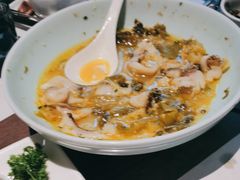 -港丽餐厅(来福士店)