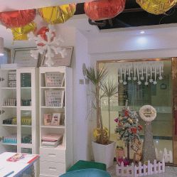 -潮店·虞妃妮轻奢美甲美睫馆
