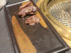 -铭牛烧肉·和牛海鲜自助(高新月牙湖店)