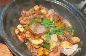 Shallot Braised Pork Intestines