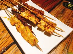 -三个大叔烤羊肉串·炭炉砂锅菜(西三旗店)