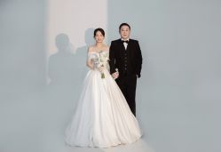 -Mu慕婚纱摄影·超级工作室