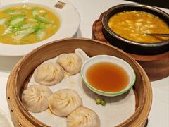 蟹粉鲜肉小笼包-桂满陇·杭州饭店(清河万象店)