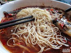鸳鸯鱼头配面-望湘园·湖南菜(宏伊店)