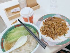 -禾师兄·布拉肠(一德路店)