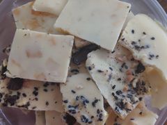鲜芒果炒酸奶-天津堆姐糖堆刨冰(河东区总店)