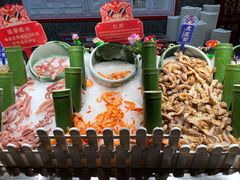 -蓉城四海黑牛烤肉海鲜自助餐厅(宜兴宝龙店)