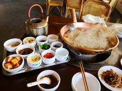 -朝伟清真铜瓢牛肉馆(三十年老·店)
