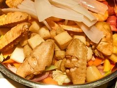 -御上皇三汁焖锅(薛城万达广场店)