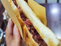 驴肉火烧-小胡驴肉火烧 砂锅米线(义和庄店)