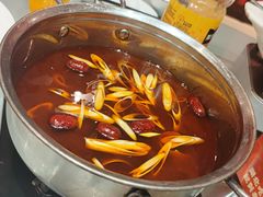 -辛香味烧鱼馆·非遗技艺·排骨红烧肉(光谷医药园店)
