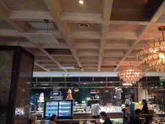 -半岛翡丽海鲜自助餐厅(观风亭店)