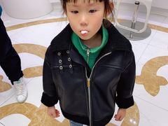 -雅悦齿科(顾村公园店)