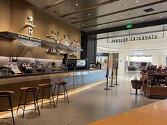 -星巴克臻选(上海合生汇1F店)