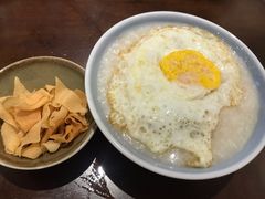 窝蛋牛肉粥-味友味港印记(厦门集美银泰百货店)