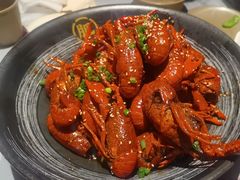-肥肥虾庄·金牌油焖大虾(杨园滨江时代walk店)